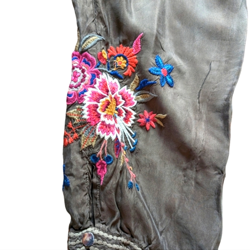 JOHNNY WAS Embroidered Olive Pants - Picture 8 of 11